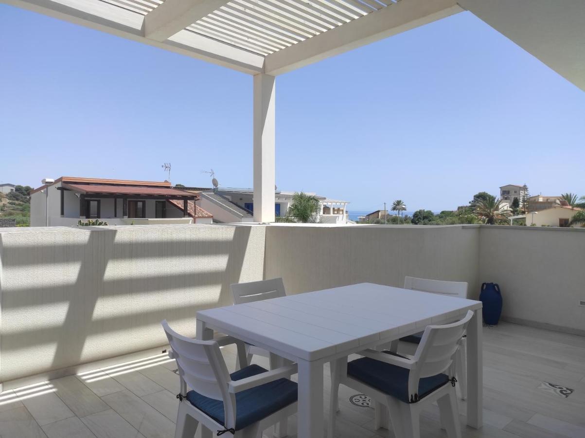 White Wall Luxury Rooms Scala Dei Turchi Realmonte Room photo